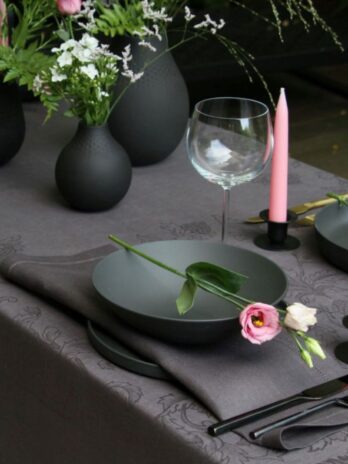 Julein: Tablecloth Chateau Anthracite 170/170cm
