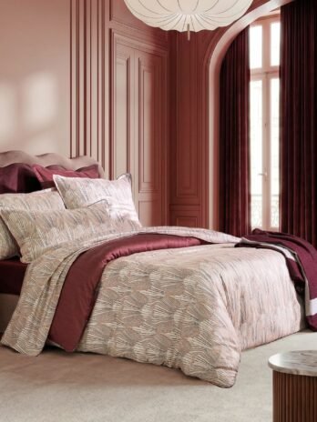 Blanc Des Vosges: Resonance Garnet Sateen Bedding Set