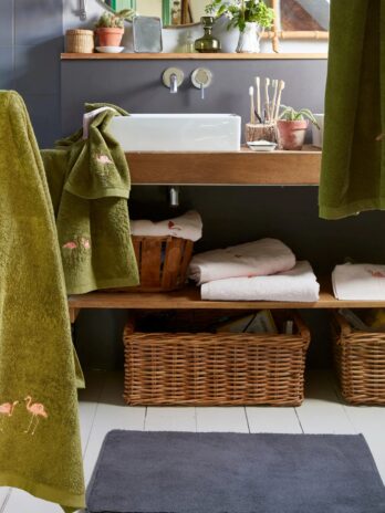 Bath Linen Set: Fantasy Embroidered Bath Towels